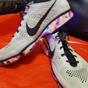 Women's Nike Flyknit Zoom AGILITY "Confetti Sole"